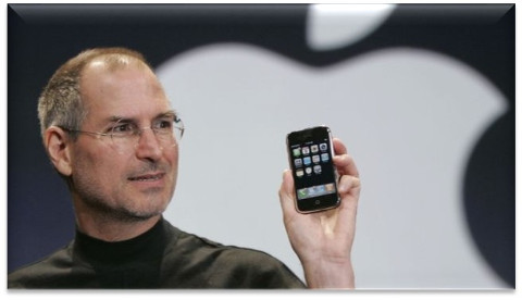 2007 - Apple presenta il suo primo iPhone